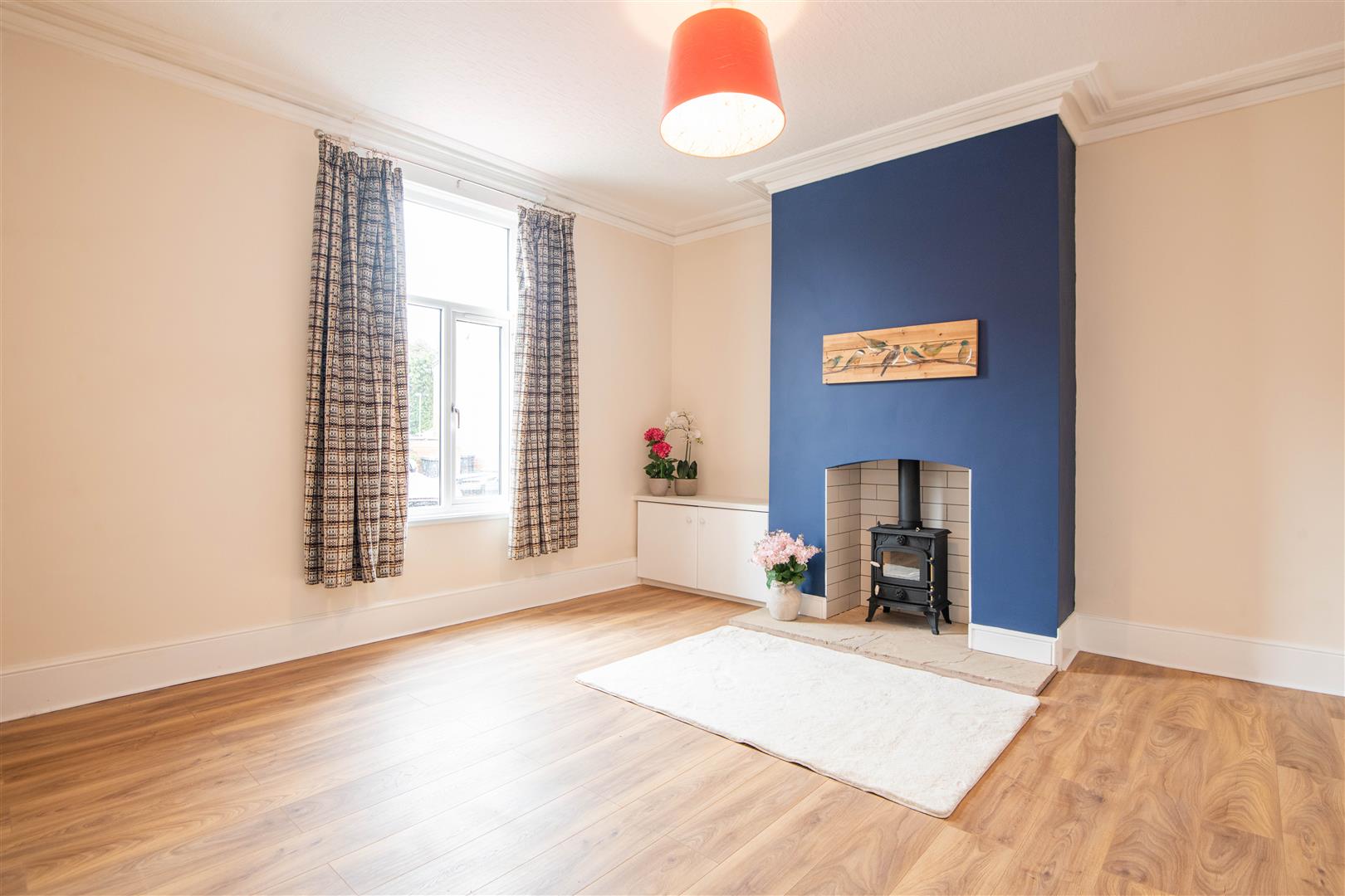 3 bed property in Cowling Lane, Leyland